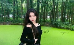 人妖又长又粗又大的巴